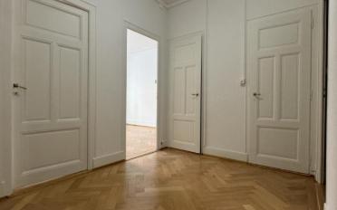 Apartment 4 rooms - image - 7