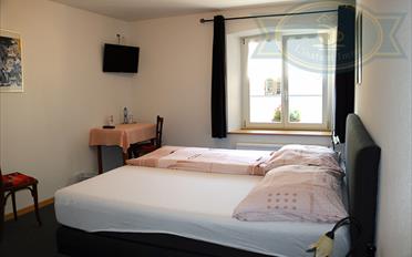 Hotel - image - 6