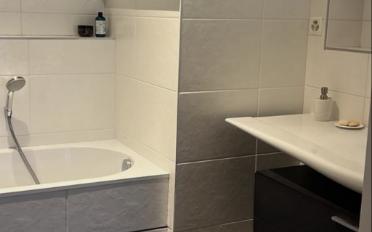 Furnished flat 5 rooms - image - 7