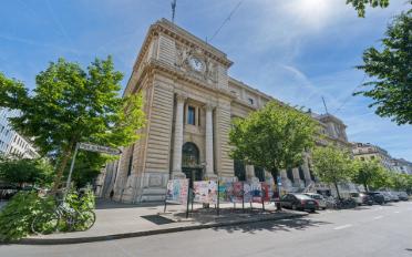 Bureau - image - 2