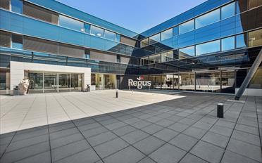 Office - image - 1