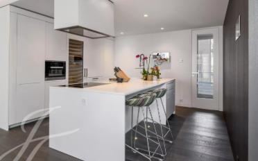 Apartment 6 rooms - image - 4