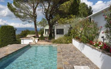 Villa - image - 5