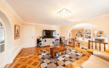 Maison 10 pièces - image - 4