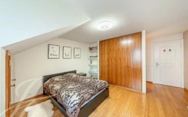 Maison 10 pièces - image - 9