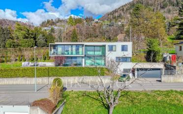Villa 6.5 pièces - image - 1