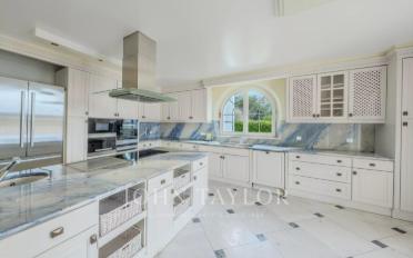 Villa 10 Zimmer - image - 12