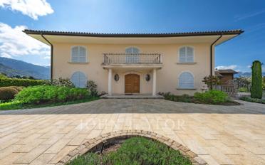 Villa 10 rooms - image - 1