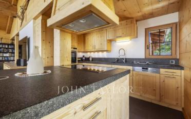 Chalet 8 pièces - image - 3