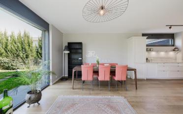 Single house - image - 5