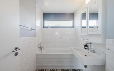 Single house - image - 9