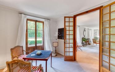 Maison 9 pièces - image - 3