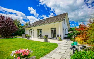 Villa 6.5 Zimmer - image - 1