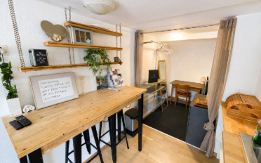 Studio 1 room - image - 3