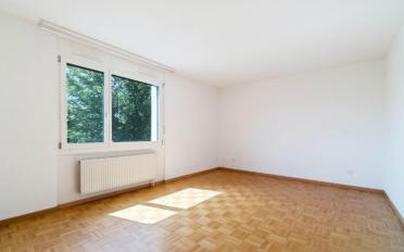 Apartment 4 rooms - image - 13