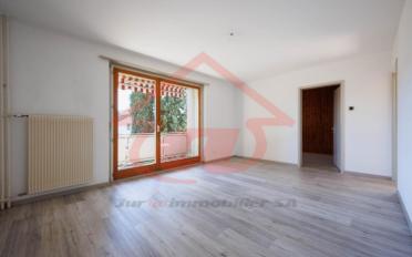 Apartment 4 rooms - image - 2