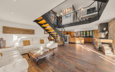 Wohnung 6.5 Zimmer - image - 1
