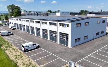 Office - image - 11