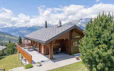 Chalet 4.5 pièces - image - 1