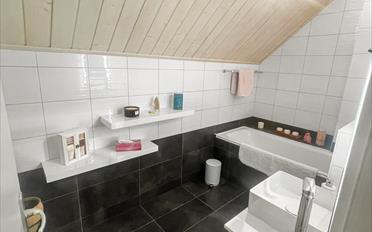 Reihenfamilienhaus 6.5 Zimmer - image - 6