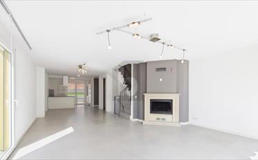 Reihenfamilienhaus 6.5 Zimmer - image - 2