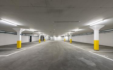 Moto Hallenplatz - image - 1