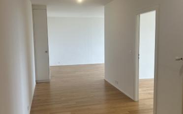 Apartment 4 rooms - image - 2