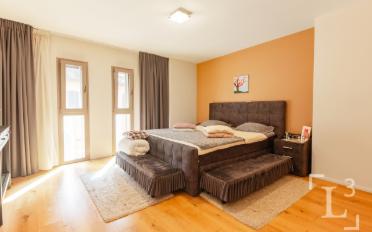 Row house 7.5 rooms - image - 8