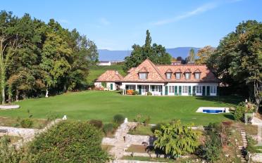 Single house 8 rooms - image - 2
