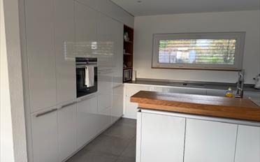 Villa 6.5 pièces - image - 3