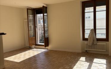 Apartment 4 rooms - image - 2