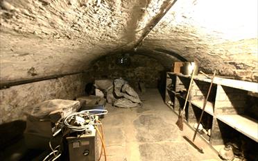 Residential building 20.5 rooms - image - 9