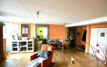 Residential building 20.5 rooms - image - 13