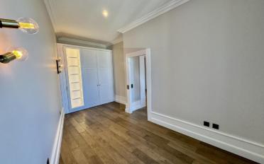 Apartment 6 rooms - image - 10