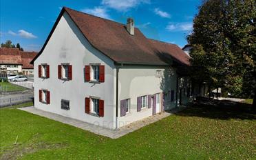Maison 7.5 pièces - image - 2