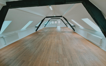 Office - image - 4