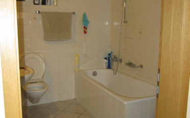 Apartment 2.5 rooms - image - 8