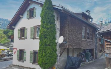 Residential building 6.5 rooms - image - 3