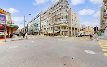 Place souterraine - image - 1
