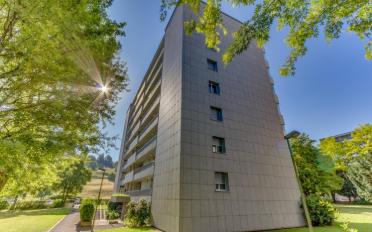 Moto Hallenplatz - image - 1