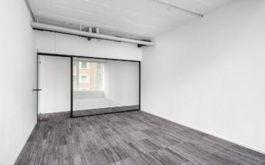 Office - image - 7