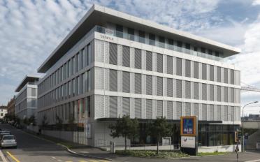 Office - image - 7