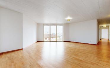 Apartment 4 rooms - image - 2
