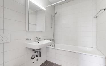 Apartment 4 rooms - image - 7