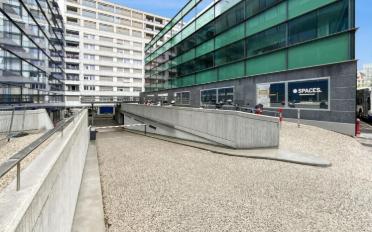 Covered parking place bike - image - 1