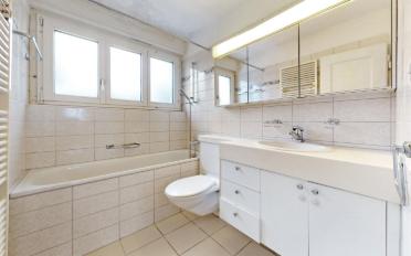 Apartment 4 rooms - image - 9