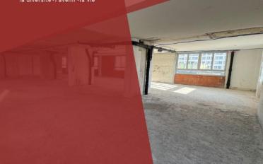 Office - image - 4
