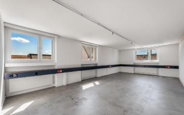 Office - image - 8