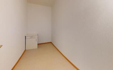 Apartment 4 rooms - image - 7
