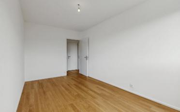 Apartment 4 rooms - image - 6